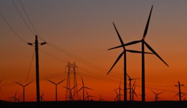 California reaches new record clean energy milestone – Monterey Herald