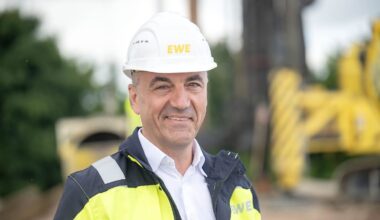 Niedersachsen & Bremen: EWE-Chef: EU-Regeln verteuern Wasserstoffproduktion unnötig