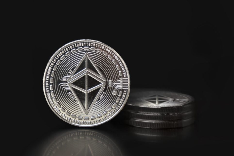 Ethereum-Native Treasuries Tipped To Rival Wall Street, But Face Major Risks: Bernstein