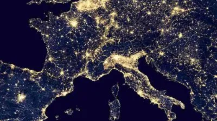 European electricity markets register declines in the fourth week of July with higher wind energy and lower solar photovoltaic energy production