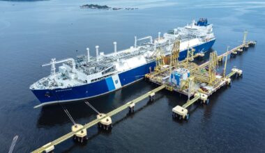Excelerate to install reliquefaction unit on Brazilian FSRU
