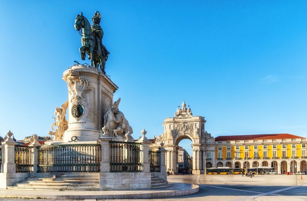 71% of Existing NHR Tax Holders Unprepared for Portugal’s 48% Tax Rates, Report Warns