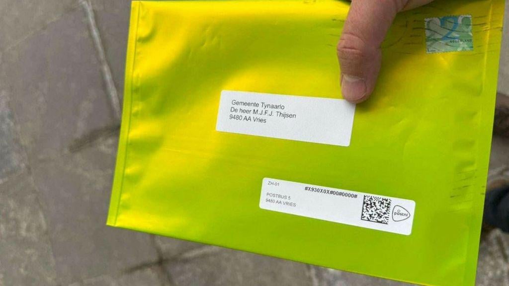 Ludiek bedankje zet gemeentehuizen van Tynaarlo tot Nijmegen op stelten