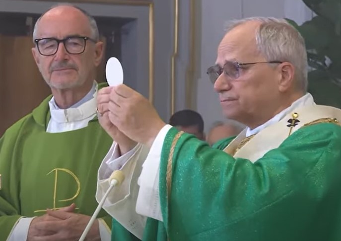 Pope celebrates Mass in Castel Gandolfo – Catholic Star Herald