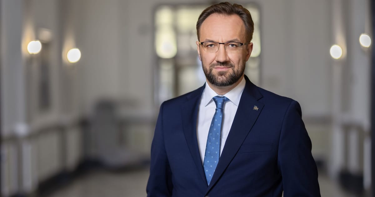 Joint EU debt for defense is the way to go, says Lithuanian central bank chief – POLITICO