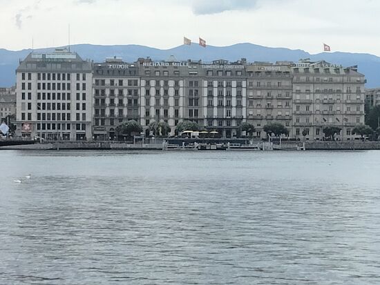 Geneva4.jpg Geneva4.jpg