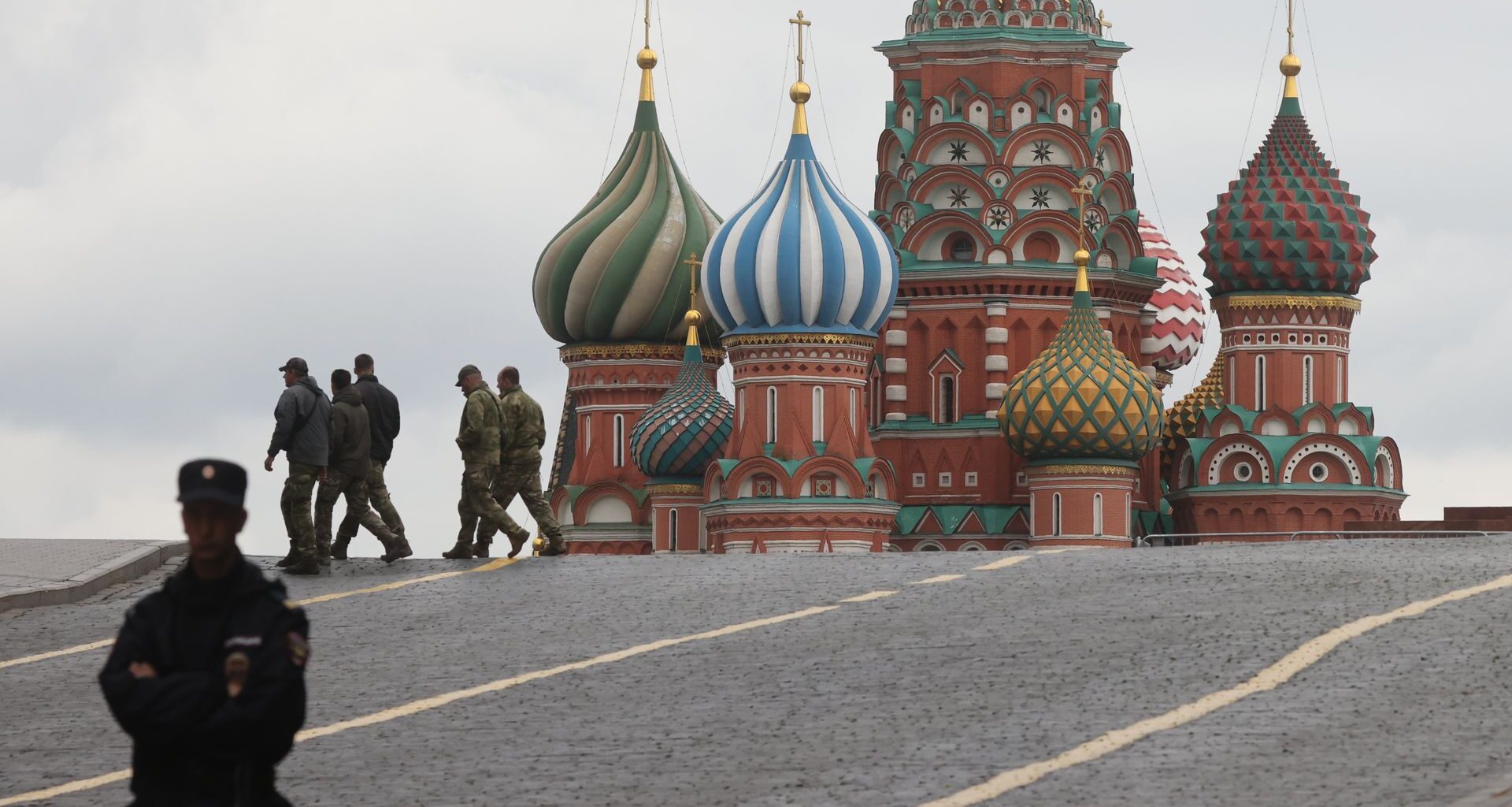 As Russia closes in on Pokrovsk, battle for key city enters its final act