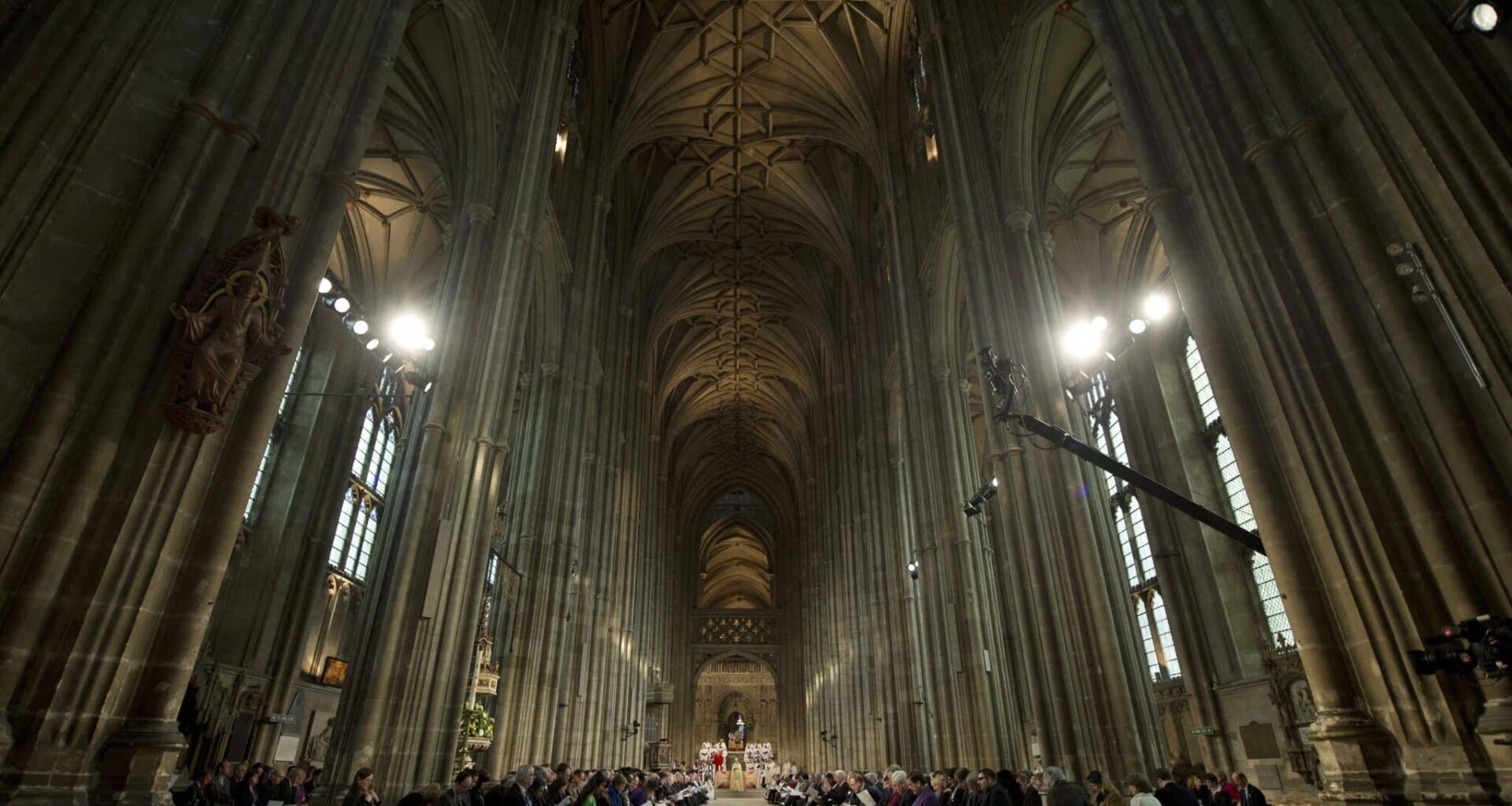 Nuncio celebrates historic Mass in Canterbury Cathedral in honour of St Thomas Becket