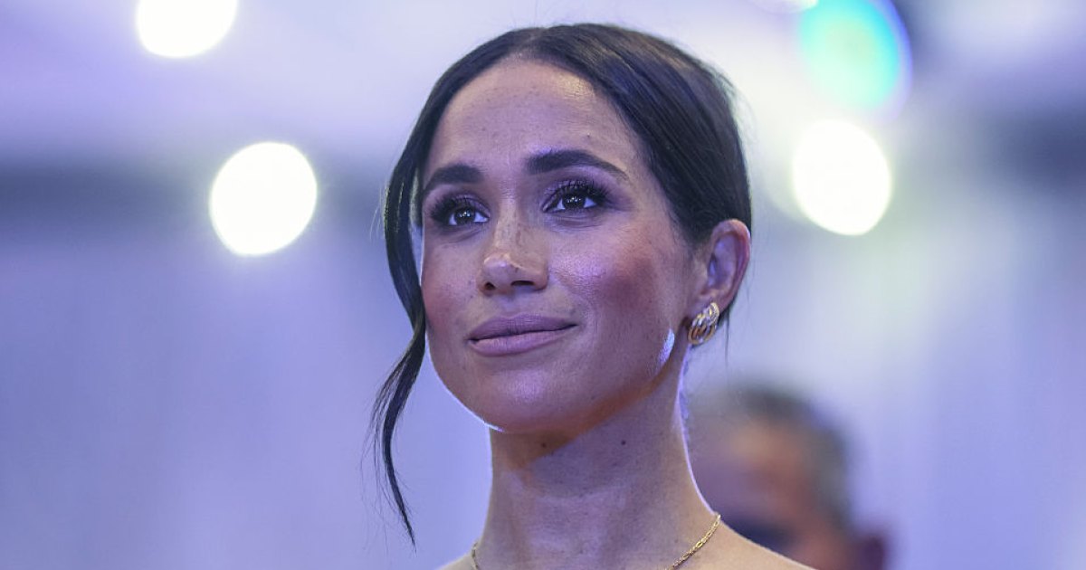 Meghan Markle's Slimming Maxi Dress Look Is on Sale on Amazon