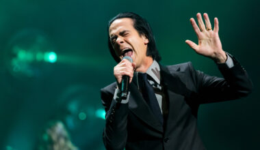 Nick Cave Marks 40 Years of Tupelo with AI Video Despite Criticism