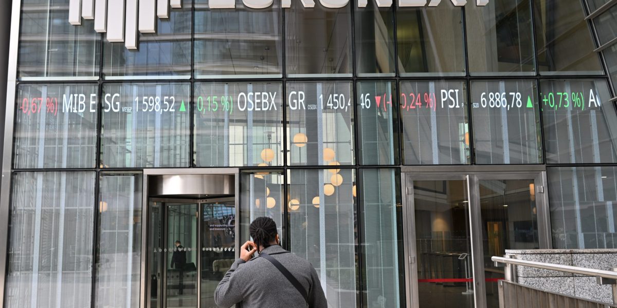 Dow soars 400 points, as investors rotate out of tech and eye Europe