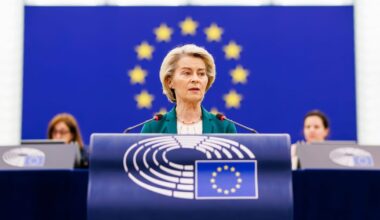 EU suspends US trade war countermeasures while pushing for tariff deal – POLITICO