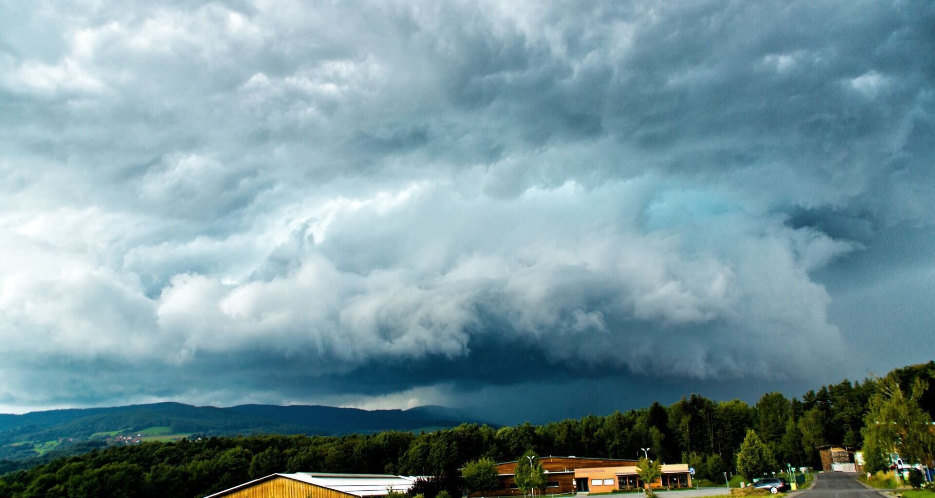 Schwere Gewitter in Sicht in Österreich, dann Abkühlung