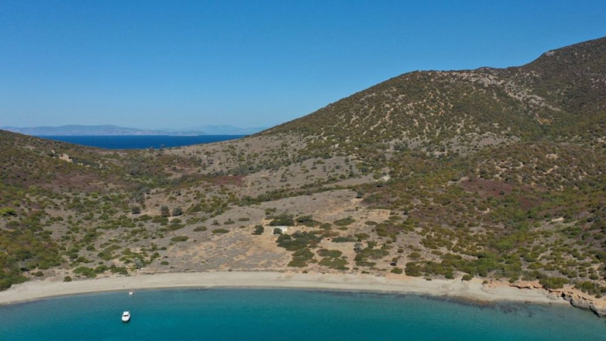 Greek Hotels Lead Europe in Revenue and Occupancy Growth