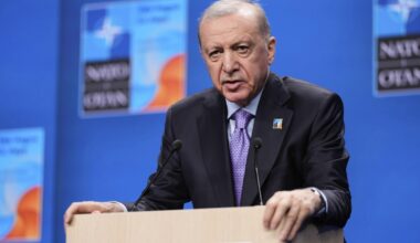 3 mayors arrested in southern Turkey as part of crackdown on opposition