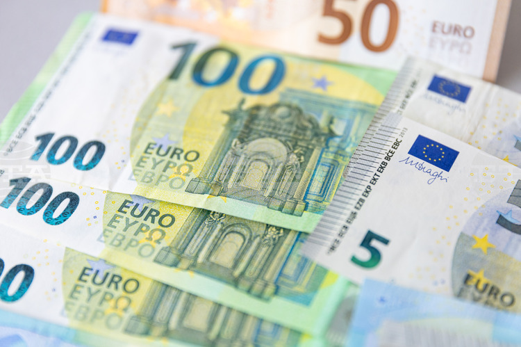 Scope Ratings Upgrade Bulgaria's Credit Ratings to A-, Revise Outlook to Stable
