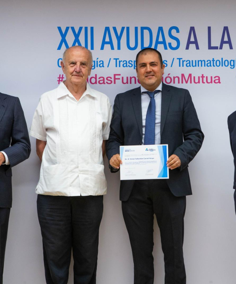 Catedrático Víctor Carriel lidera proyecto de alternativas contra lesiones críticas de nervios financiado por Fundación Mutua