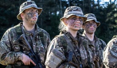 Nu er værnepligten fuldt ligestillet