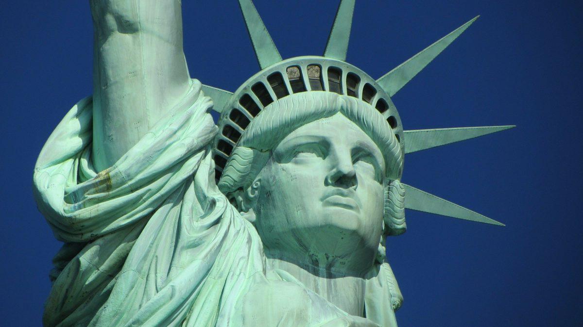 New York plots to keep solar on the burner while giving fossil fuels more gas
