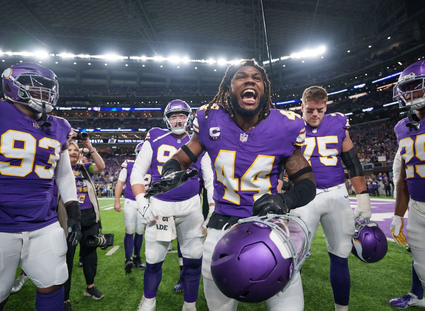 Hosszabbított safetyjével a Vikings – Fűzővel kifelé!