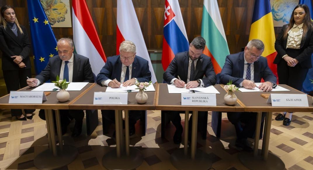 Magyarország kezdeményezésére felszólítás érkezik Brüsszelnek: Ukrajna helyett a gazdák érdekét védjék!