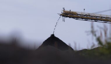 Extraction of fossil coal