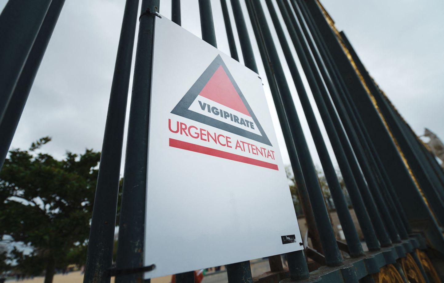 Un Franco-Algérien écroué à Paris pour un projet d’attaque terroriste