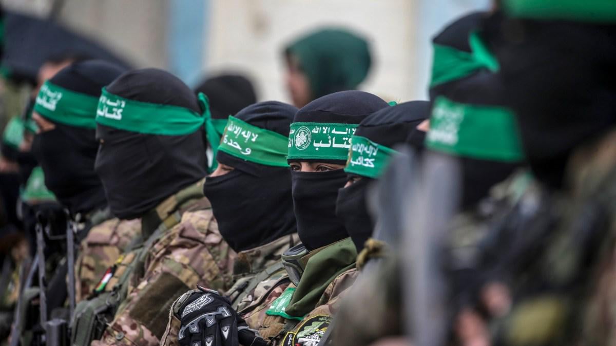 Hamas leaders in Doha ‘told to give up personal weapons’