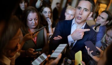 Sen. Josh Hawley wants to exclude ‘Biden voters’ from $600 Trump tariff rebate checks