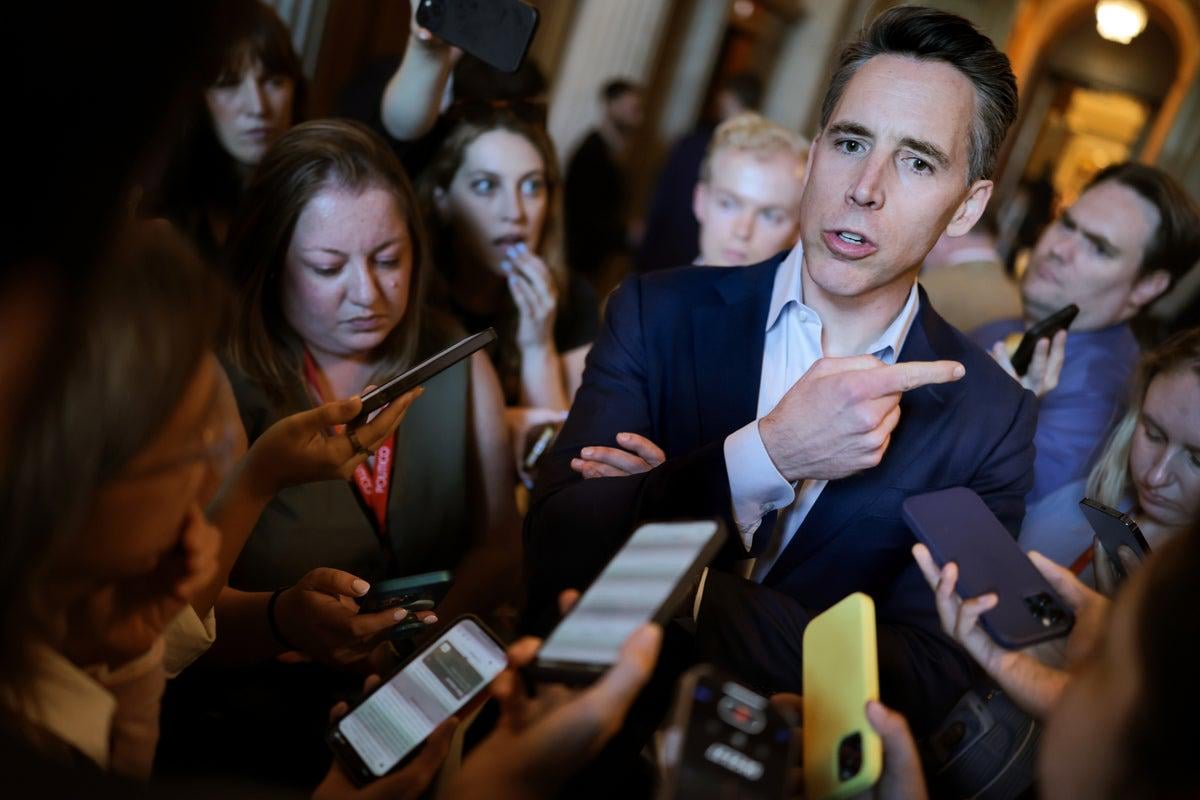 Sen. Josh Hawley wants to exclude ‘Biden voters’ from $600 Trump tariff rebate checks