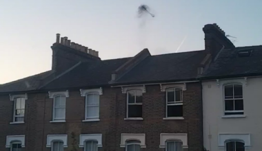 Strange black ring of smoke in Finsbury Park
