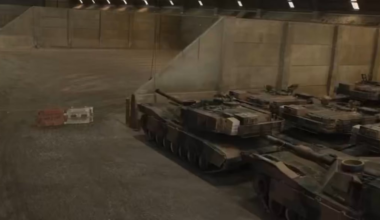 The first batch of Australian donated M1A1 Abrams MBT dispatching to Ukraine. The entire package comprises of 49 vehicles.