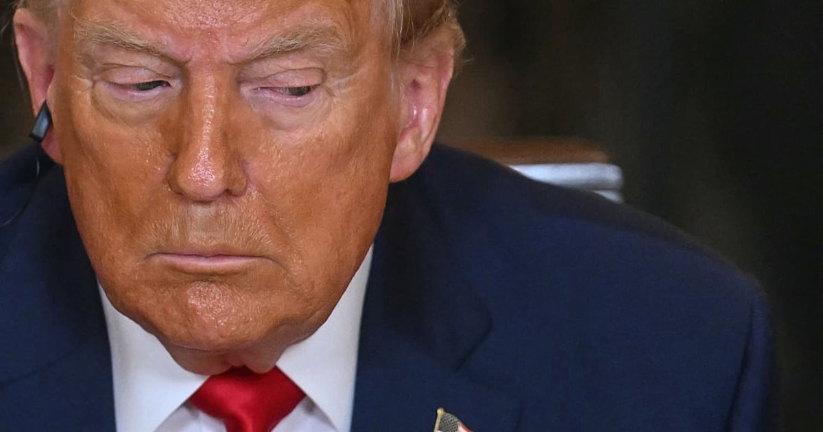 Trump Reacts to Odd Sunbathing Assassination Threat From Iranian Official