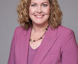 Amy Fleming, Senior Director, Chief Operating Officer of Mazda Canada (CNW Group/Mazda Canada Inc.)