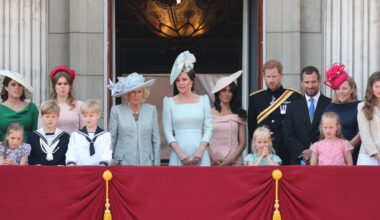 Royal Family stand on the Buckingham Palace balcony