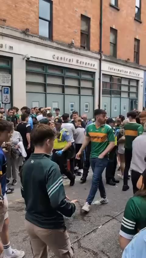 Danny Healy Rae TD shoved by Garda before Kerry game