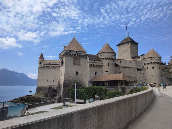 Montreux16.jpg Montreux16.jpg