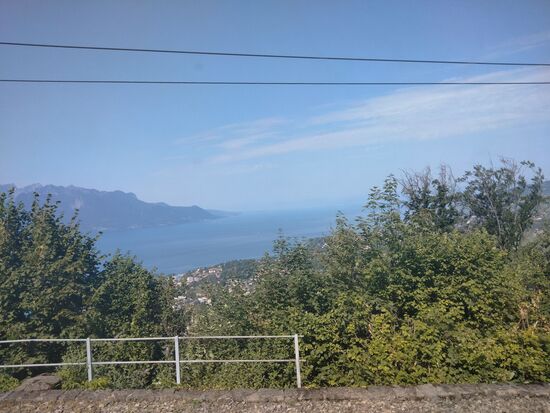 Montreux20.jpg Montreux20.jpg