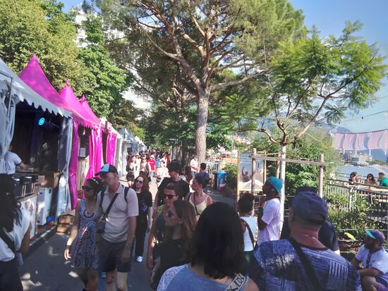 Montreux47.jpg Montreux47.jpg