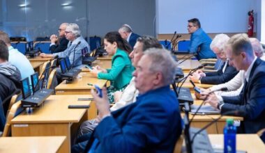 Lasteaia kohatasu kaotamine kukkus Tallinna linnavolikogu hääletusel läbi.