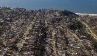 Insurance companies should sue Big Oil for climate change damage