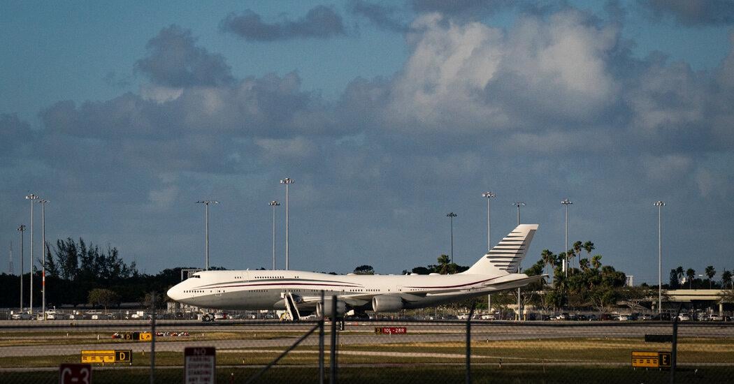 What Will It Cost to Renovate Trump’s ‘Free’ Air Force One? Don’t Ask.