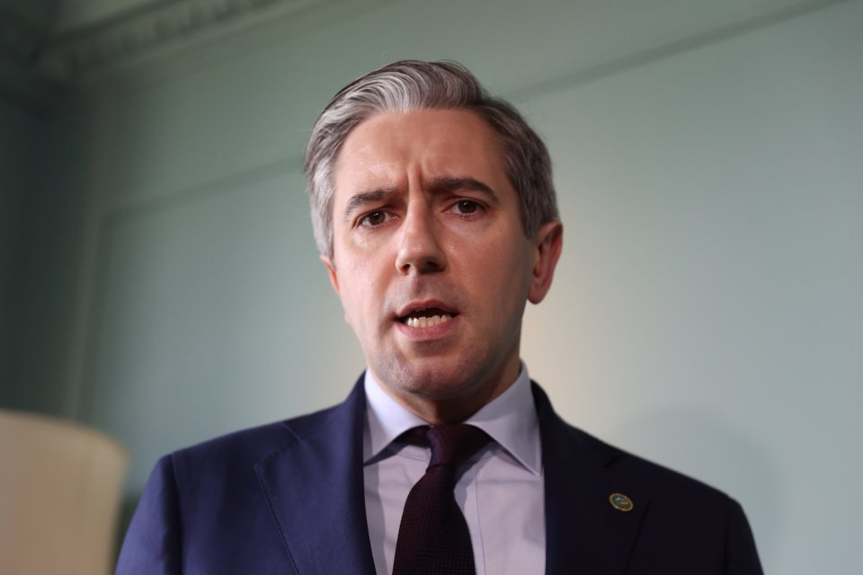 Tánaiste Simon Harris speaking to the media.