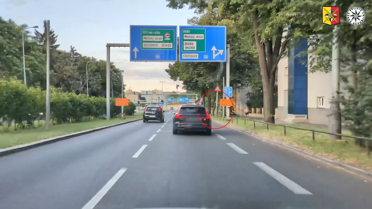 Řídiči rohlíku zvládají i zastavení ujíždějícího pachatele