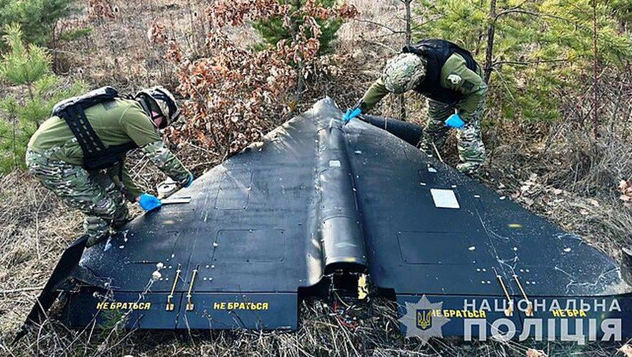 Guerre en Ukraine : un milliardaire américain va livrer des "centaines de milliers" de drones intercepteurs à Kiev