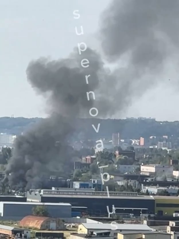 Ukrainian long range drone swwops in to an attack on "JSC Radiozavod", a producer of PU-12M6 and PU-12M7 fire control posts [Penza, russia, July 2025]