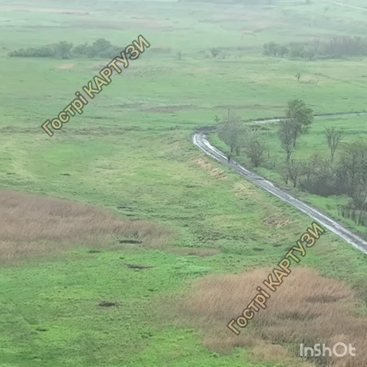 Ukrainian drone drop on a Russian soldier who instantly takes his own life afterwards. June 2025