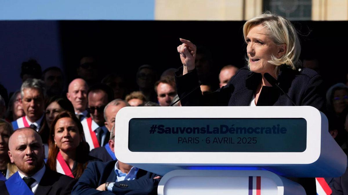 Marine Le Pen se tourne vers le droit européen pour contester sa peine d'inéligibilité