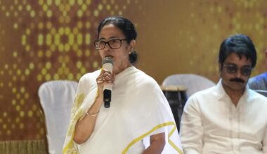 Mamata launches ‘language movement’, condemns targeting of migrant’s family in Delhi