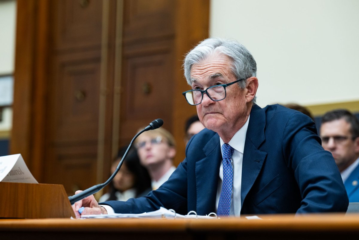 Powell calls for 'safe, sound' U.S. bank system as Bessent shows vague support